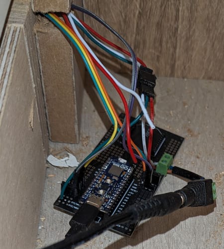 Arduino Nano Matter carte IoT Thread Bluetooth Matter