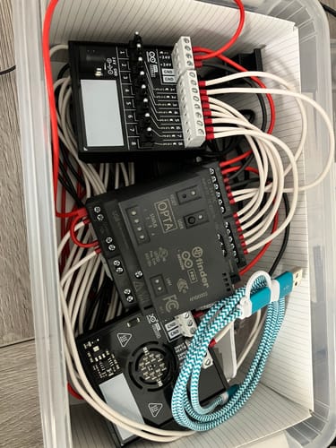 Arduino PLC Starter Kit kit automate Opta WiFi
