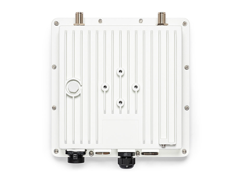 Arduino WisGate Edge Pro passerelle LoRa outdoor PoE
