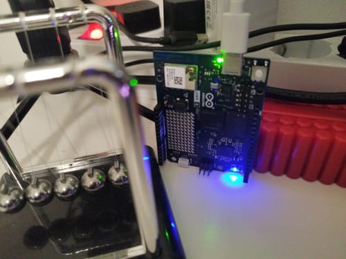 Arduino UNO Q 2GB carte Linux IA Debian 16GB