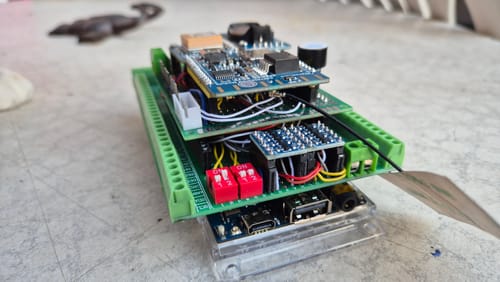 Arduino GIGA R1 WiFi carte STM32H747 76 GPIO