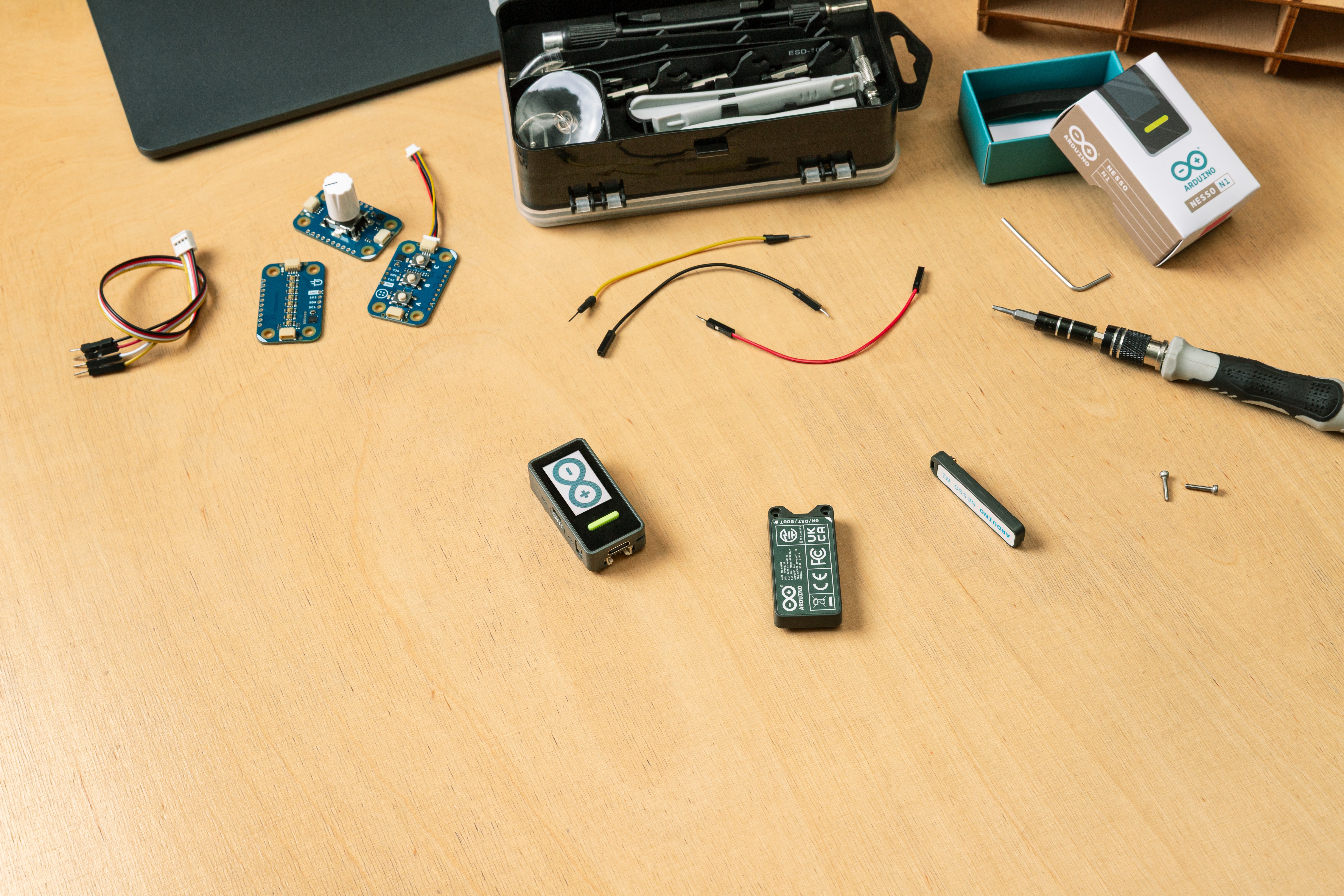 Arduino Nesso N1 kit IoT Wi-Fi 6 LoRa écran tactile