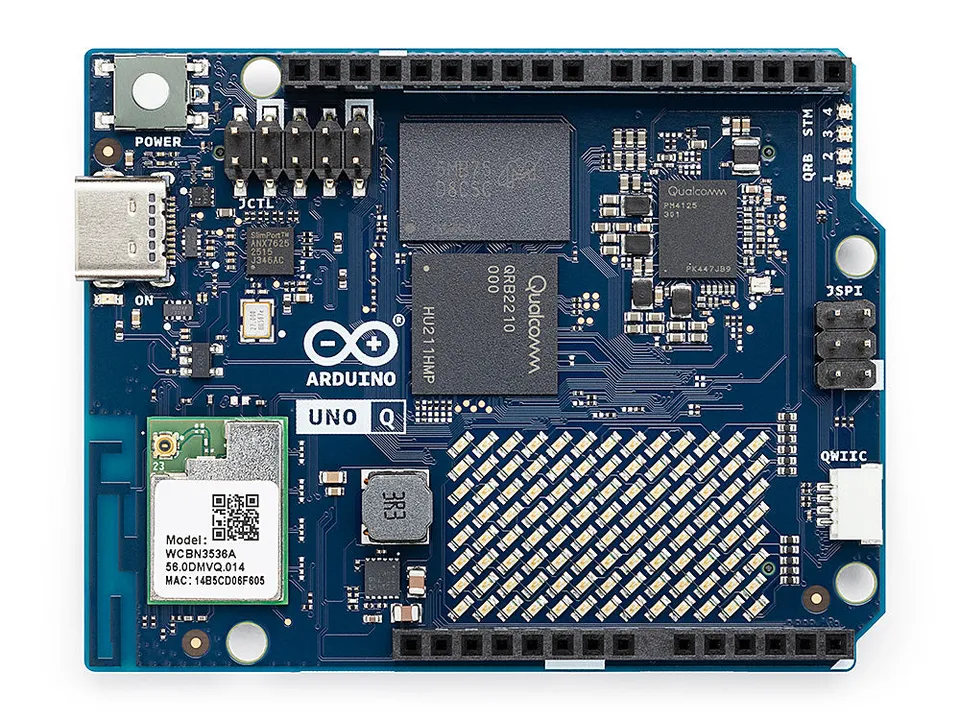 Arduino UNO Q 2GB carte Linux IA Debian 16GB
