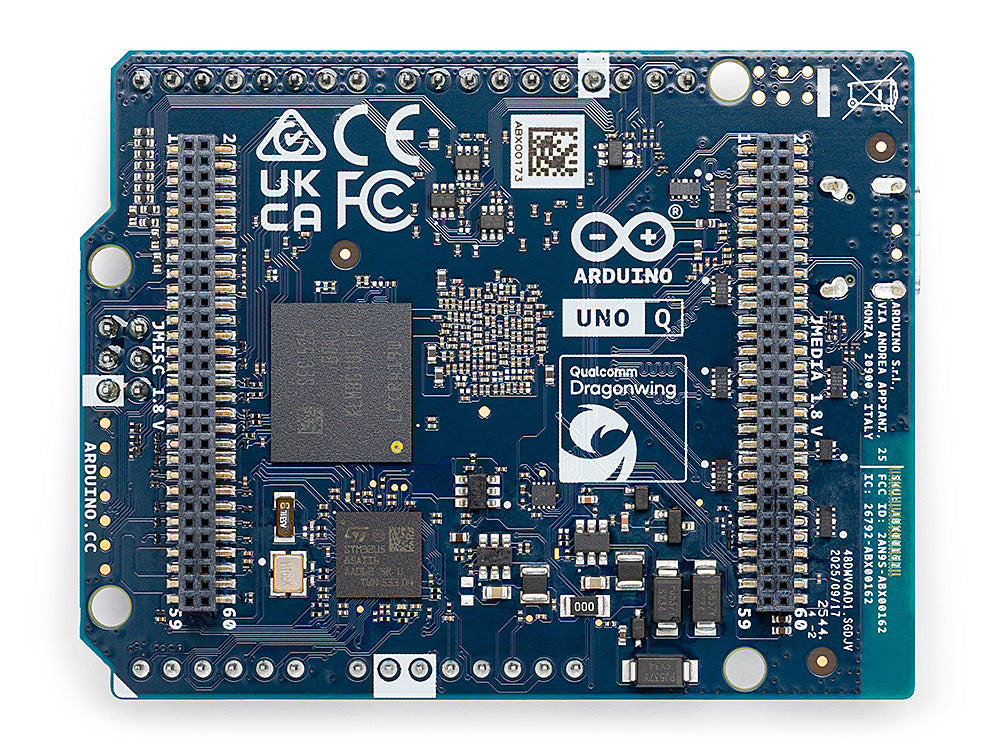 Arduino UNO Q 4GB carte 32GB eMMC Linux
