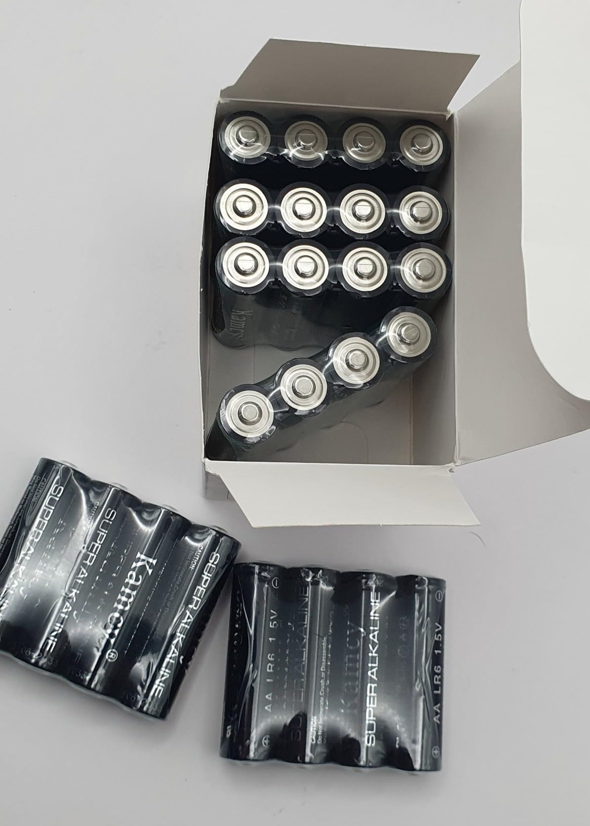KAMCY LR6 piles AA alcalines lot de 12 1,5V longue durée
