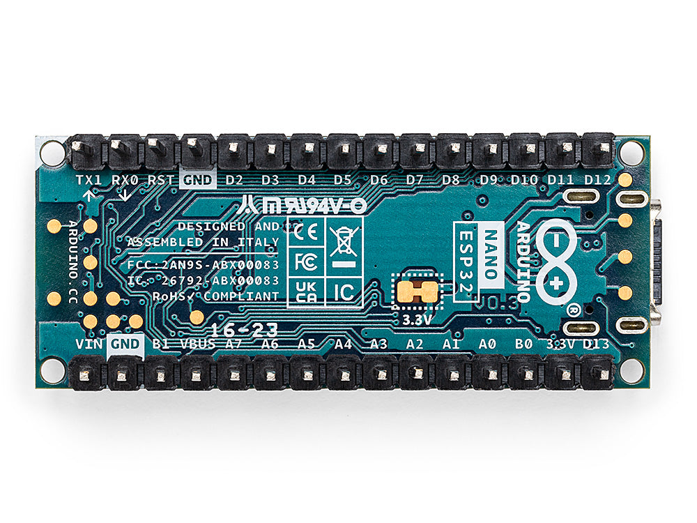 Arduino Nano ESP32 carte développement avec headers WiFi Bluetooth