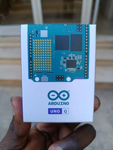 Arduino UNO Q 4GB carte 32GB eMMC Linux