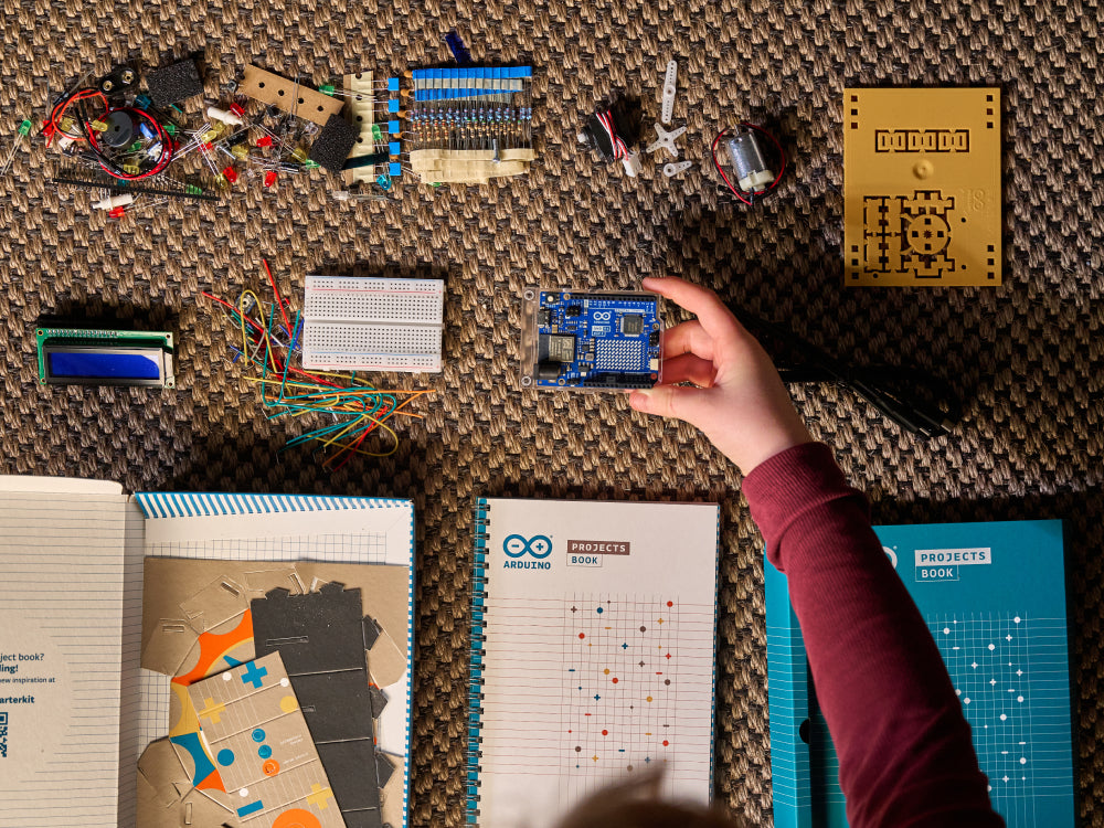 Arduino Starter Kit R4 Classroom Pack 6 kits UNO