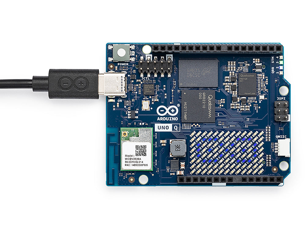 Arduino UNO Q 2GB carte Linux IA Debian 16GB