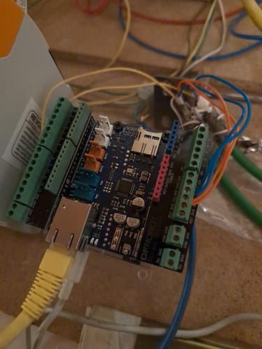 Arduino UNO R4 Minima carte 32 bits Renesas 5V
