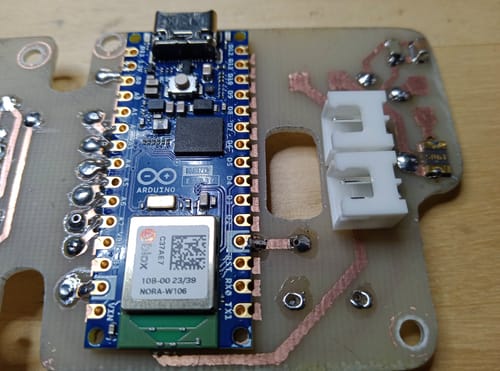 Arduino Nano ESP32 carte WiFi Bluetooth IoT
